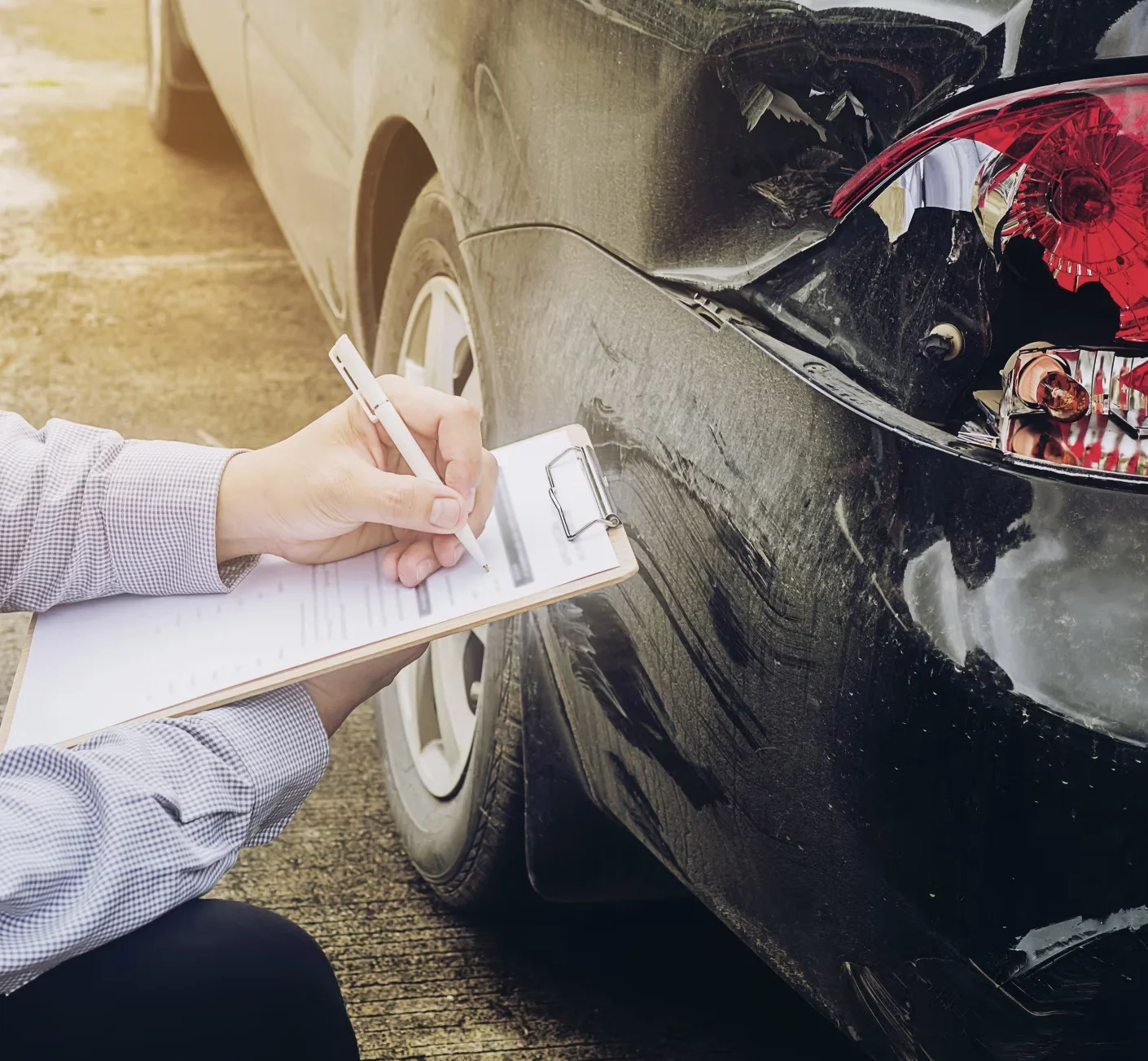 insurance agent working on car accident claim process